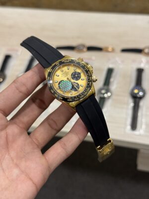 Daytona | Gold | Pvc Strap | Chorno| Black Dial